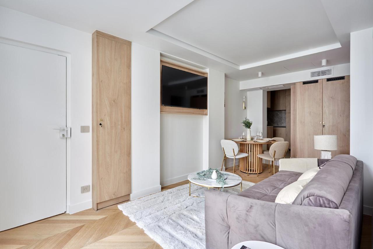 Apartment Centre De Paris By Studio Prestige Εξωτερικό φωτογραφία